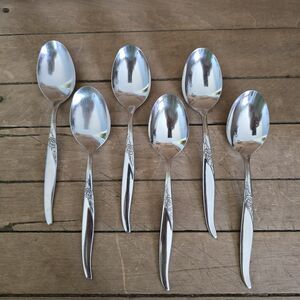 6 Oneida LA ROSE WM A Rogers Premier Stainless Soup Spoons Silverware Flatware